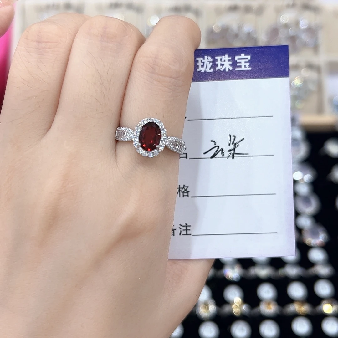 云***朵银S925镶嵌戒指芙蓉石