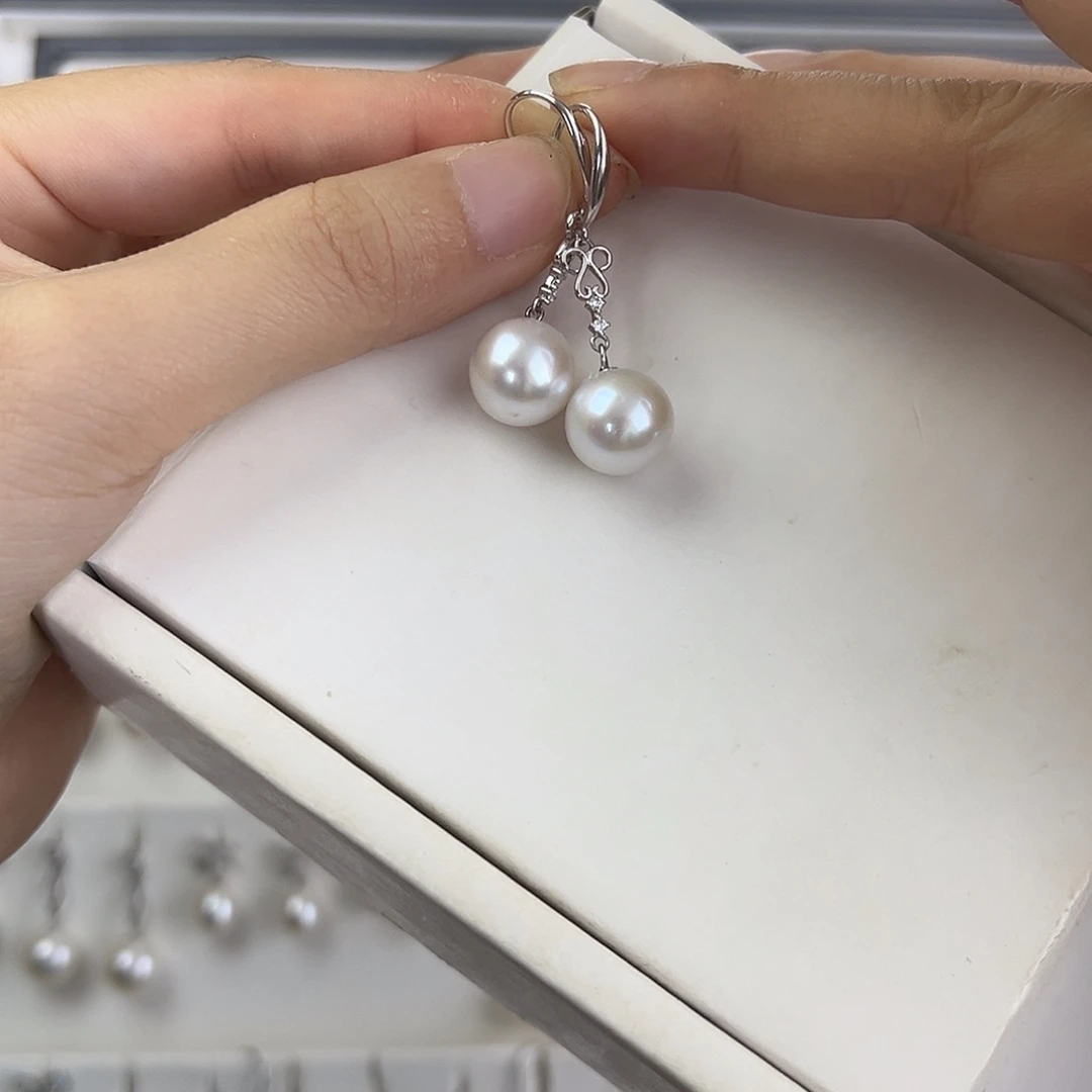 故***娘淡水珍珠耳饰银S925镶嵌