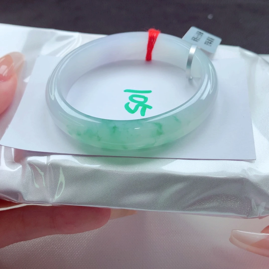 翡翠手镯未镶嵌天然缅甸翡翠A货手镯 贵妃105号