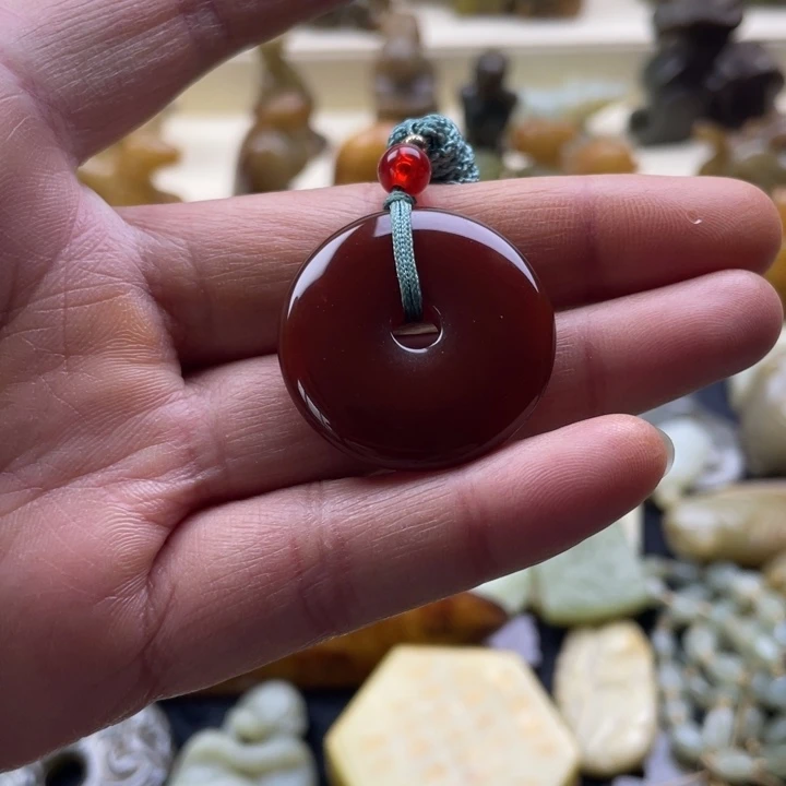 玛瑙/玉髓颈饰未镶嵌