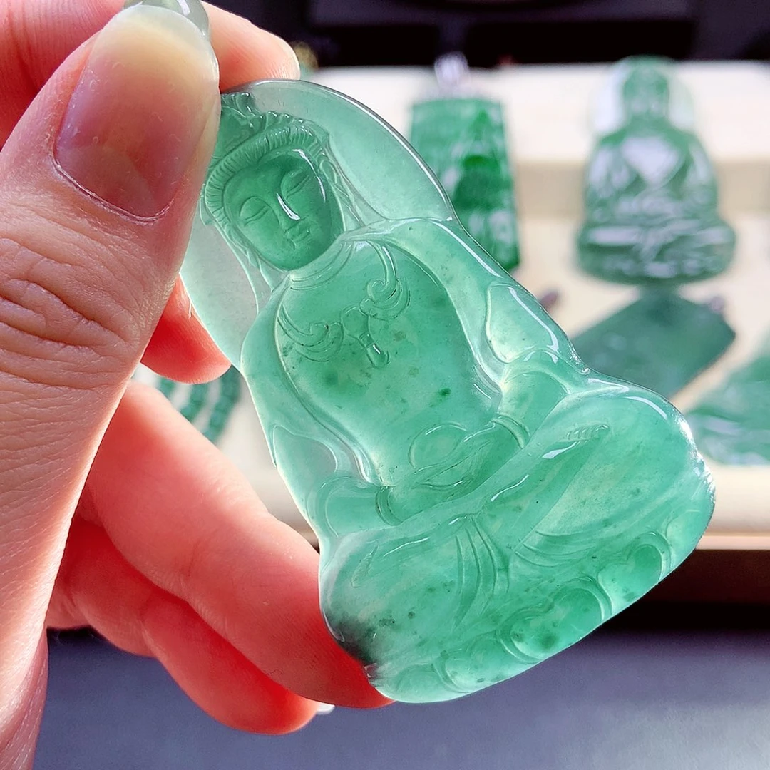 【闪购商品】颈饰未镶嵌翡翠天然