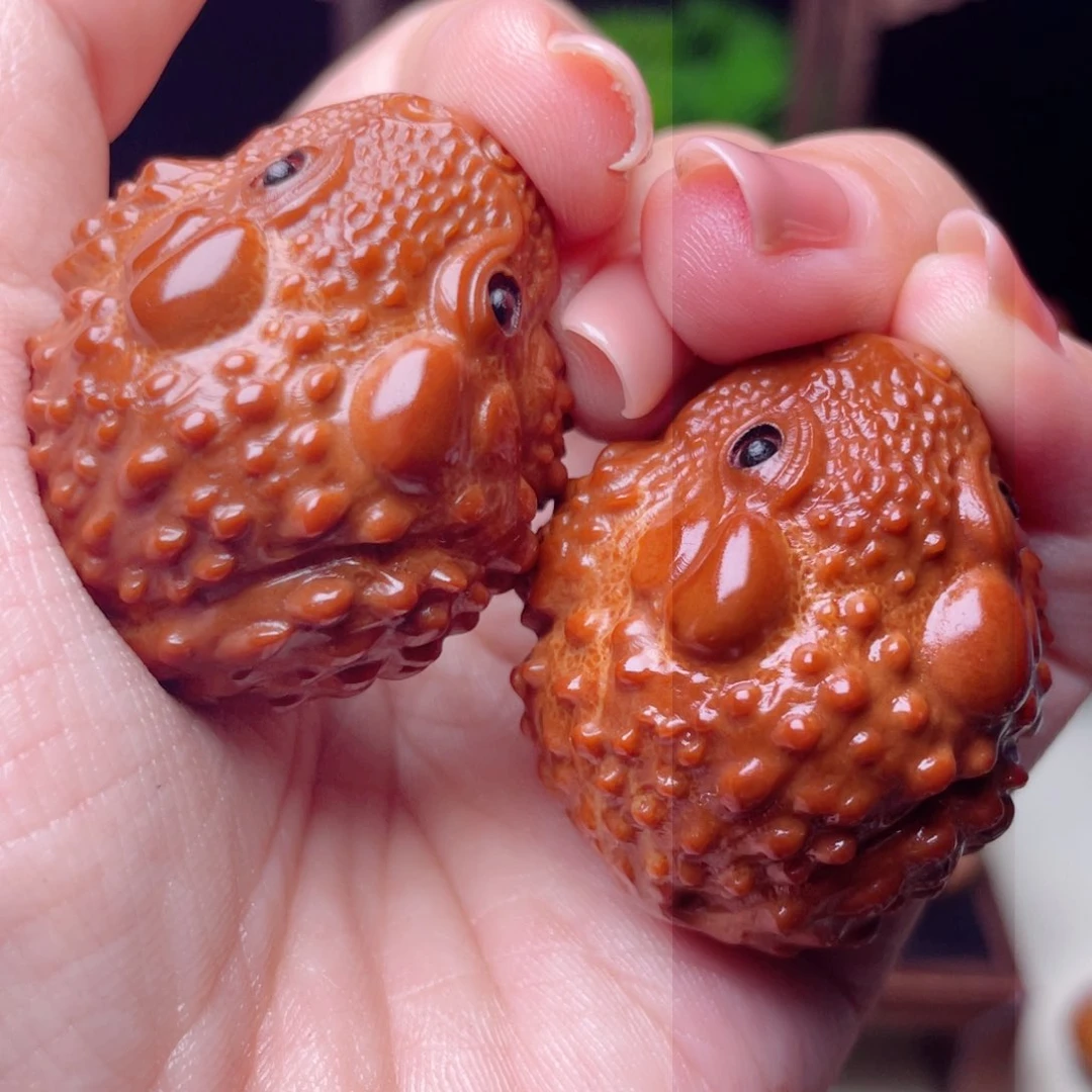 吊坠橄榄核金蟾手球3.5