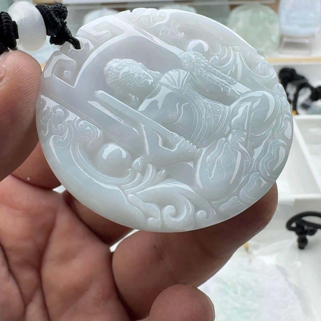 翡翠未镶嵌颈饰天然缅甸A货翡翠