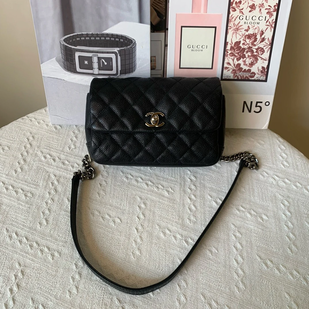 95新 Chanel/香奈儿 黑银季节款 荔枝大mini17开无卡
