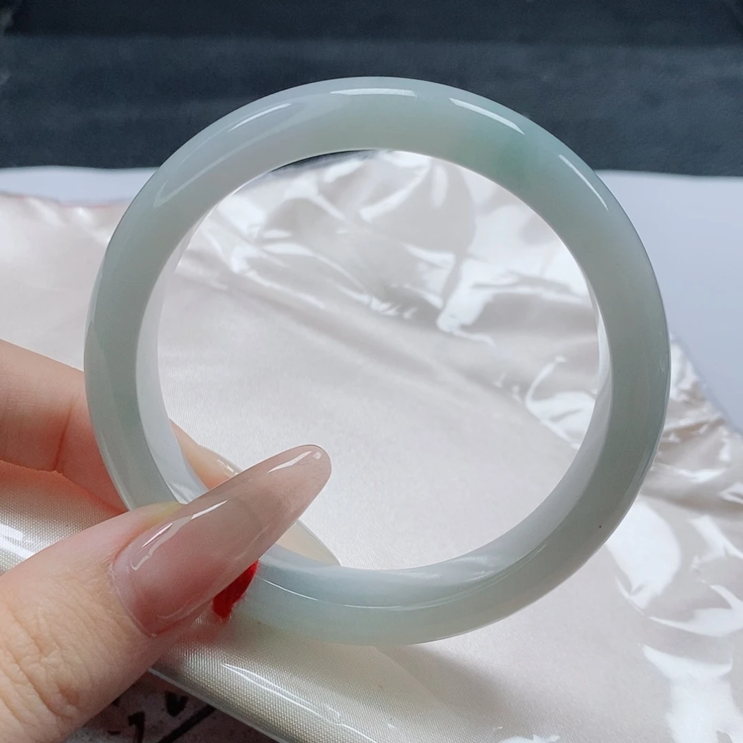 【闪购商品】未镶嵌手镯翡翠408号