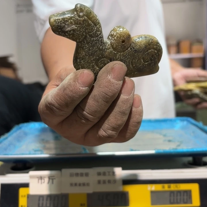 105 铜器物品理性消费