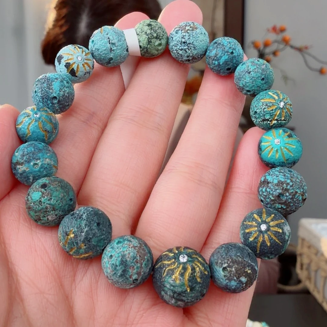 绿松石未镶嵌珠宝奇石