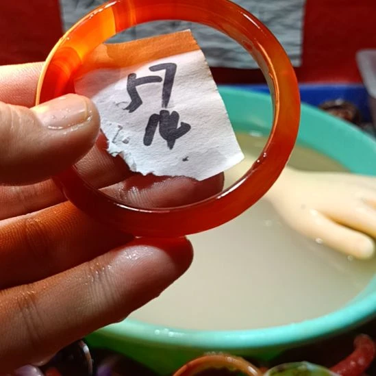 玛瑙/玉髓手镯未镶嵌