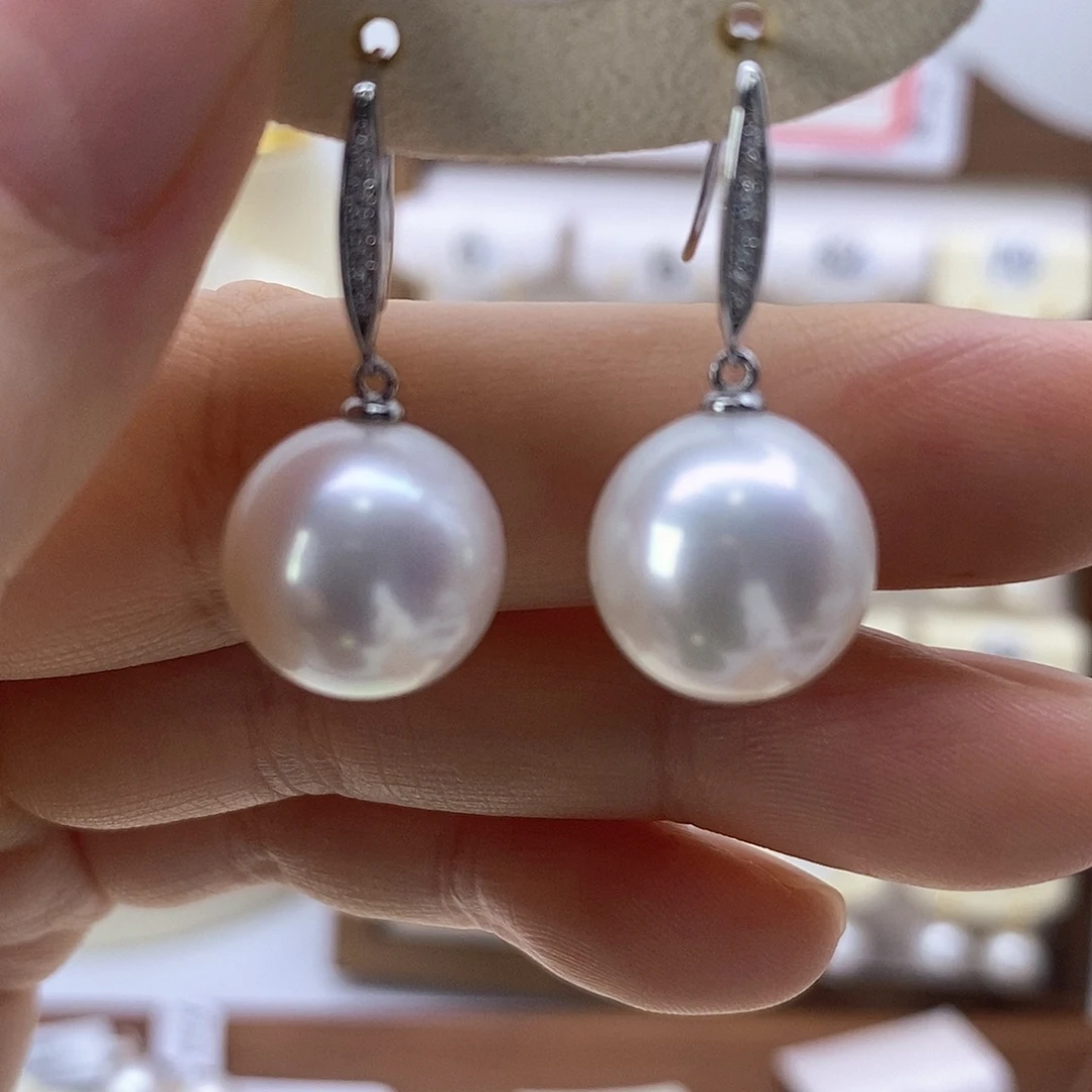 银S925镶嵌淡水珍珠耳饰