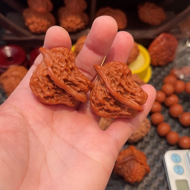 文玩核桃把件小鸟