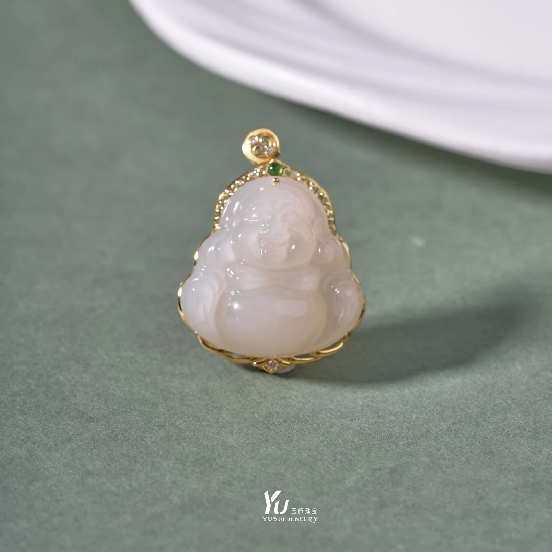 【玉总珠宝】18k和田玉藕粉佛公吊坠贵气礼物多样性发一CAN820943