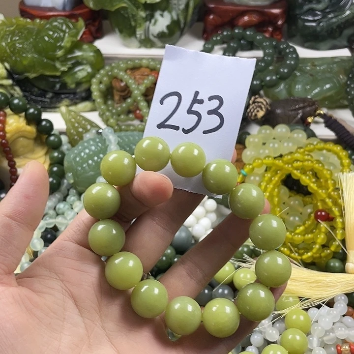 未镶嵌蛇纹石玉手链