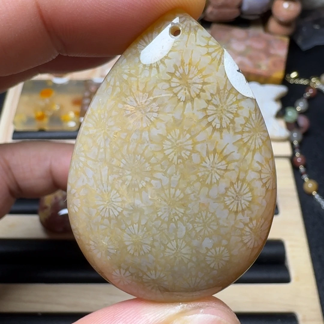 硅化玉未镶嵌纯天然色有机玉石保真色