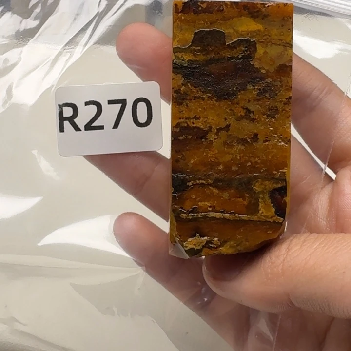 老挝石H****9正常正常正常