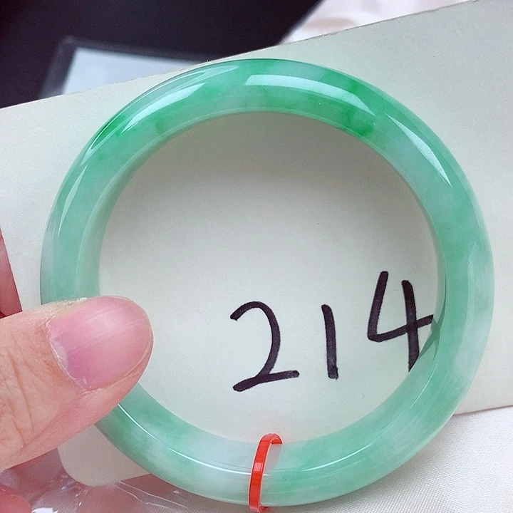 翡翠未镶嵌手镯翡翠