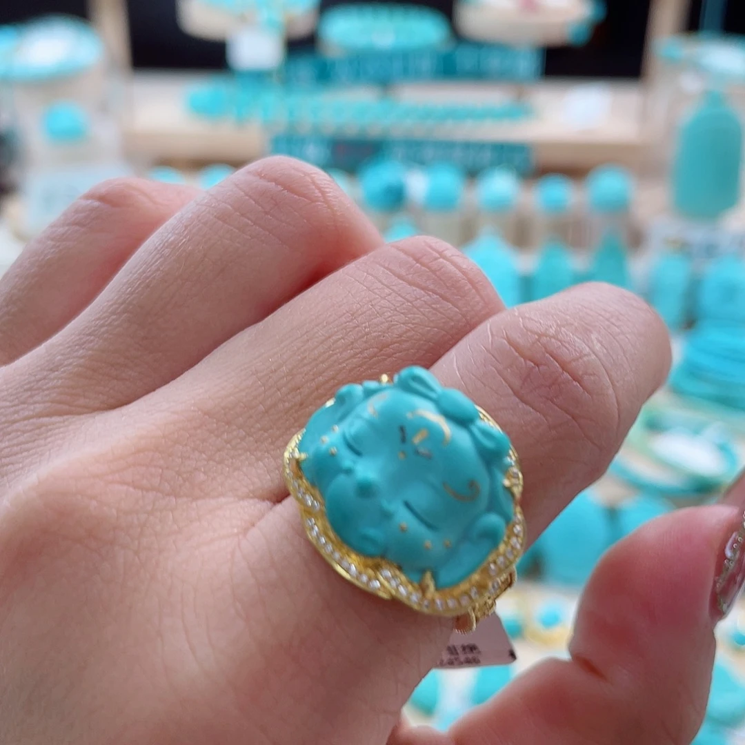 18K金镶嵌绿松石珠宝奇石