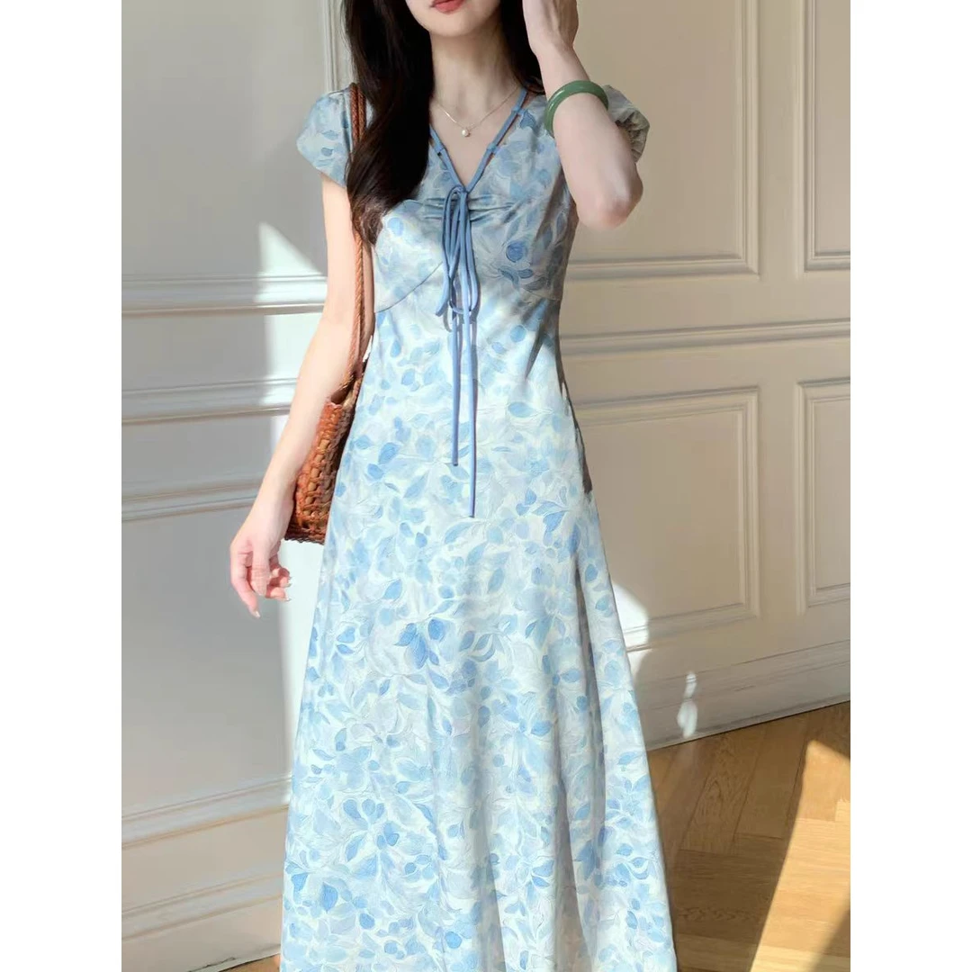 2025春夏新款A字收腰优雅气质显白蓝色印花法式短袖连衣裙