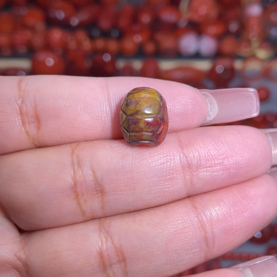 南红玛瑙未镶嵌包浆富甲天下