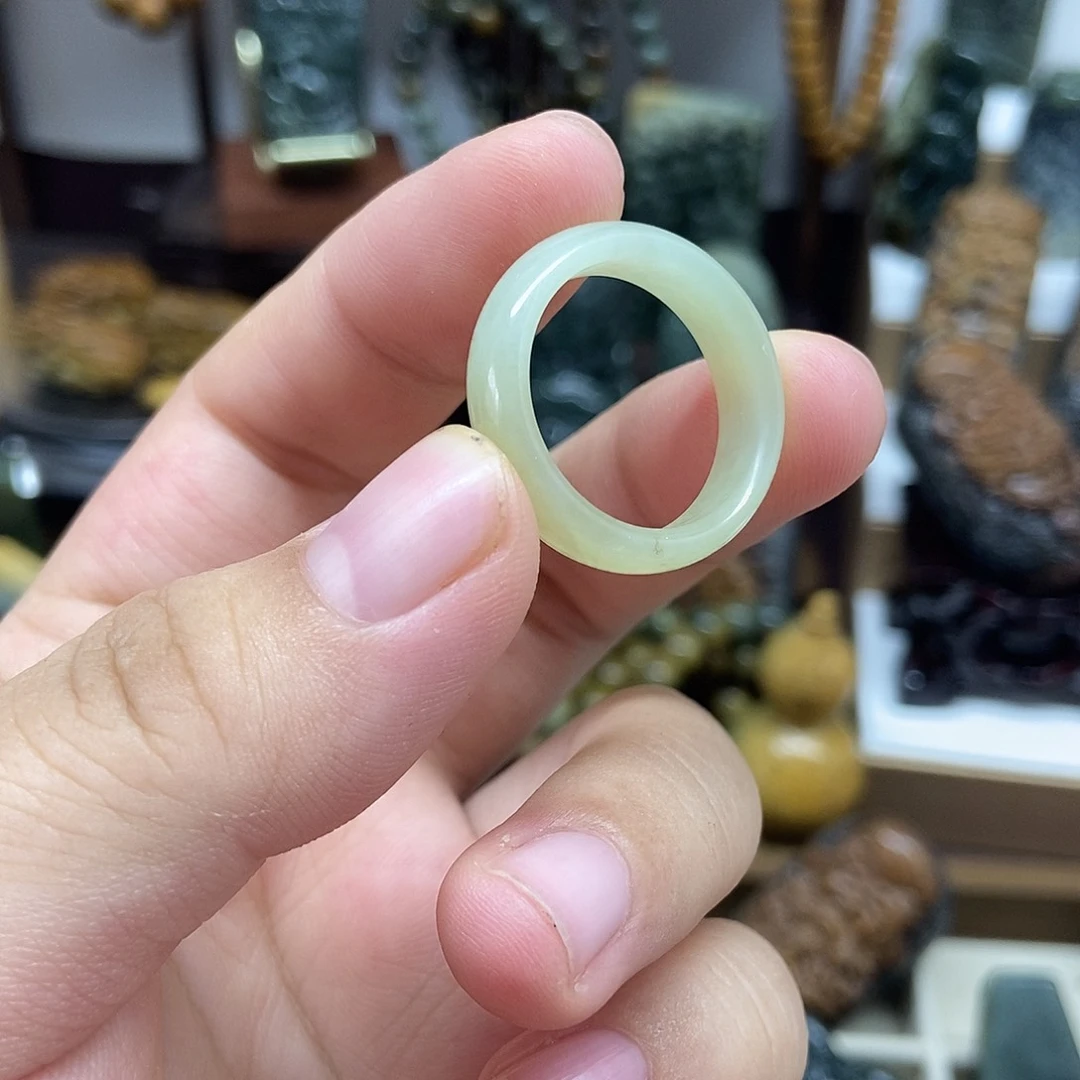 岫岩老玉（透闪石质玉）未镶嵌挂件