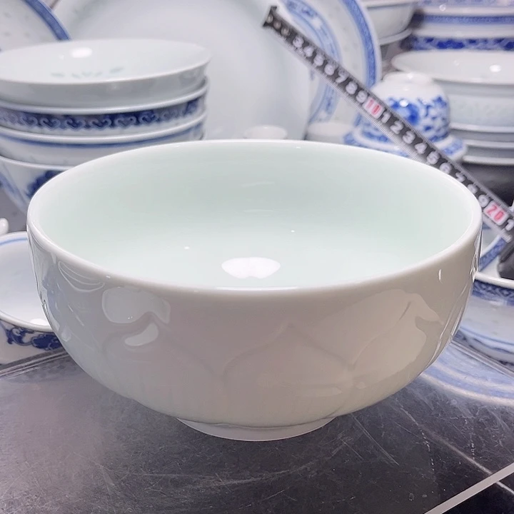 碗隐青雕塑荷花六寸面碗