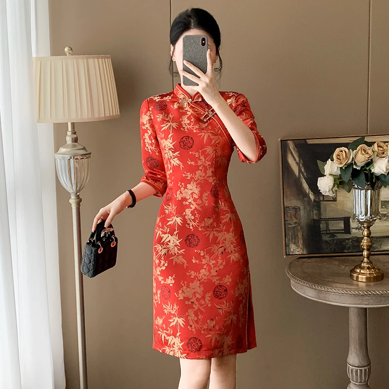 2025秋季新款新中式连衣裙女时尚休闲收腰显瘦高端气质洋气旗袍裙