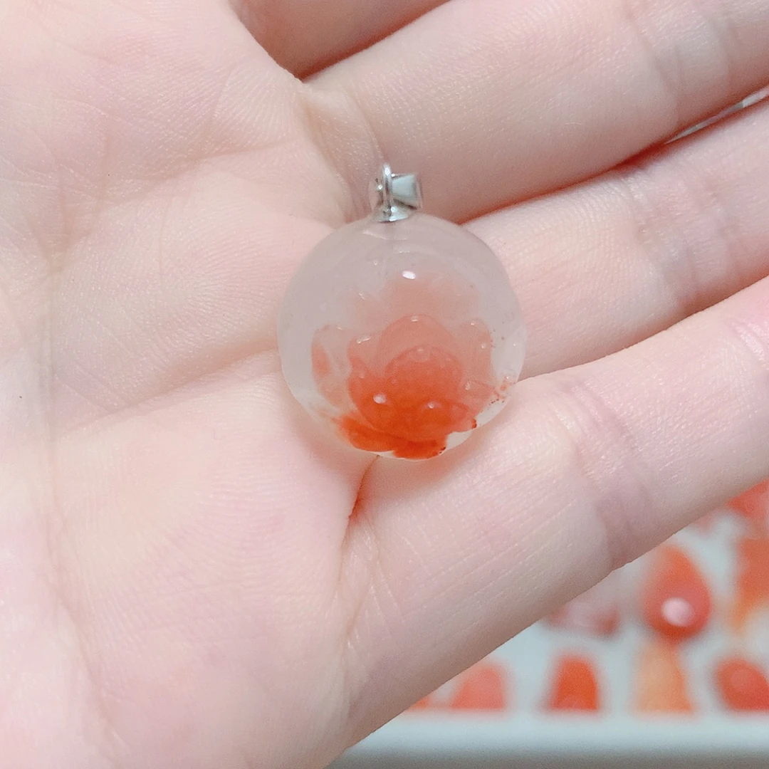 庆***庆南红玛瑙银S925镶嵌吊坠(不含链)