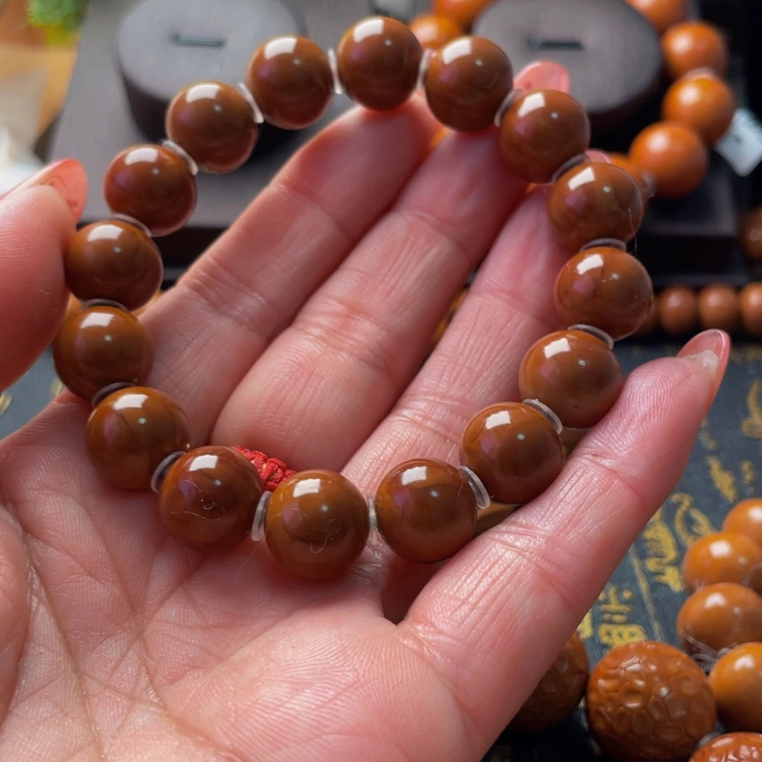 亮***仔橄榄核吊坠橄榄1.3