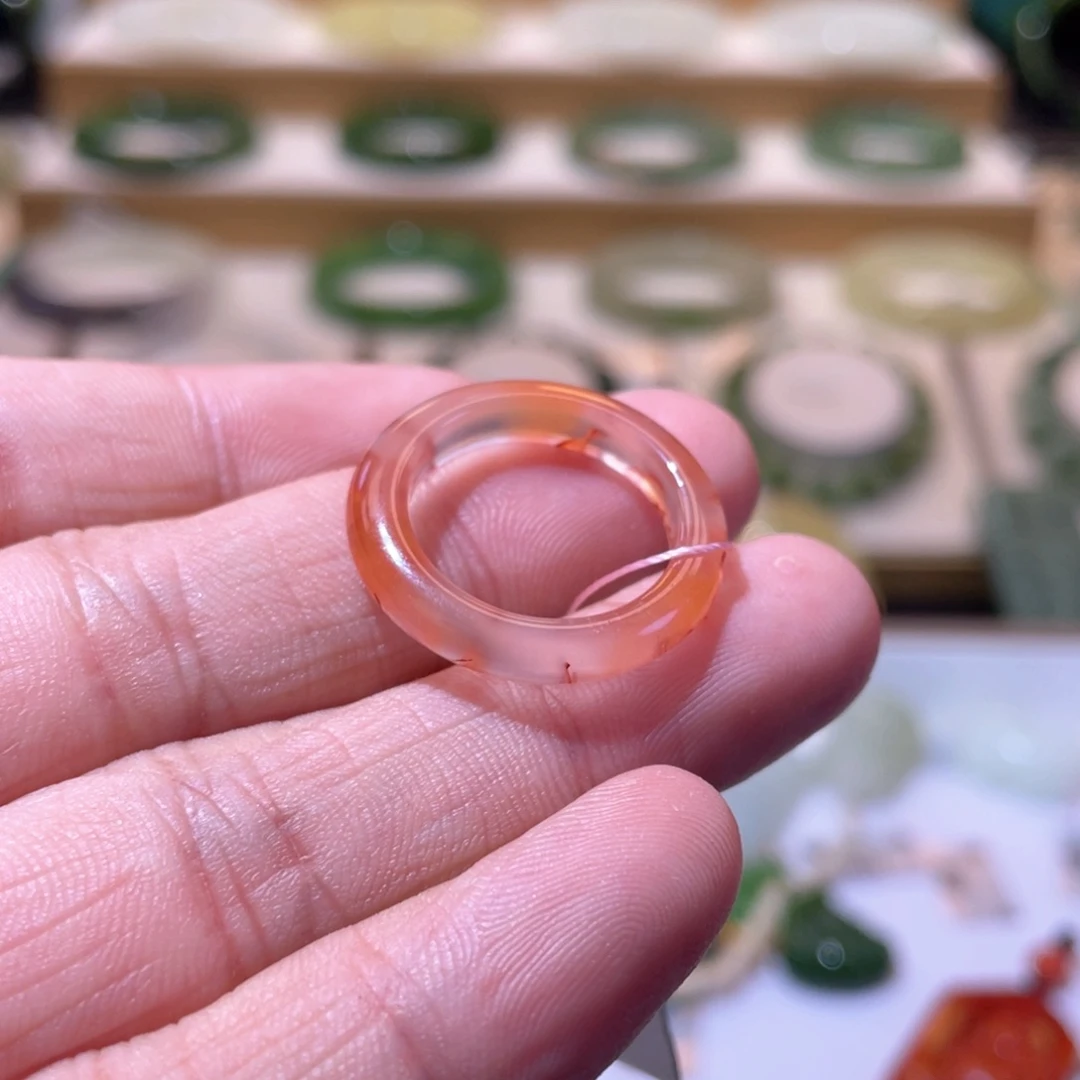 颈饰未镶嵌南红玛瑙冰飘戒指