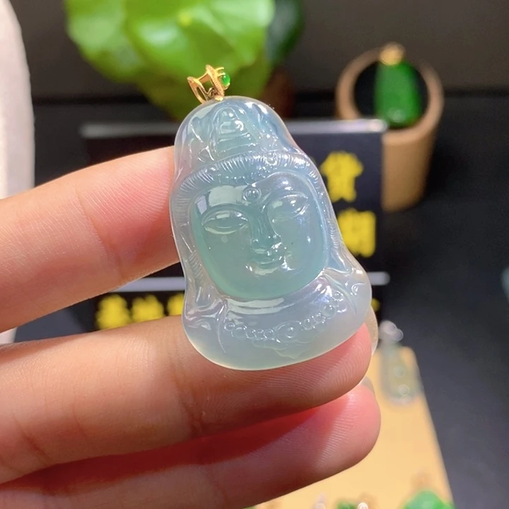 翡翠未镶嵌颈饰吊坠