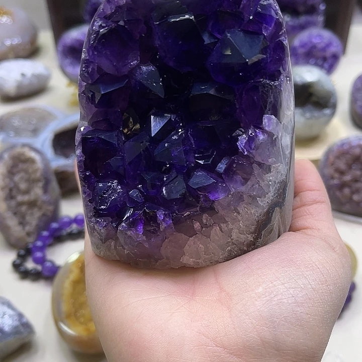 水晶摆件未镶嵌摆件395