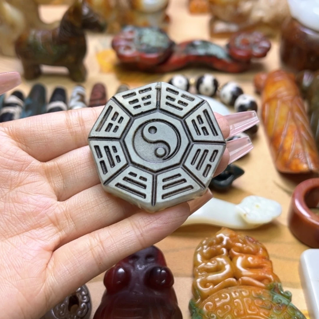 【闪购商品】蛇纹石玉颈饰未镶嵌