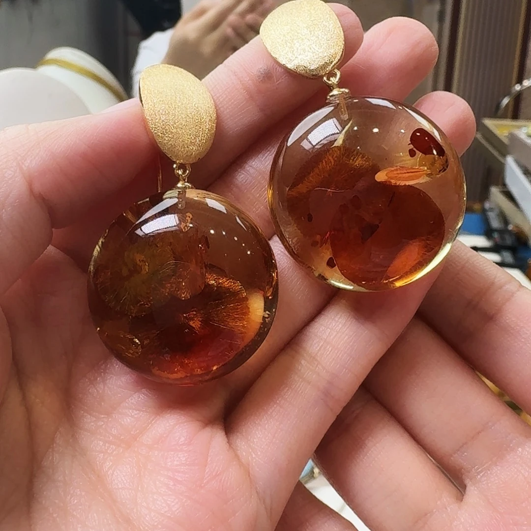 琥珀未镶嵌颈饰耳坠