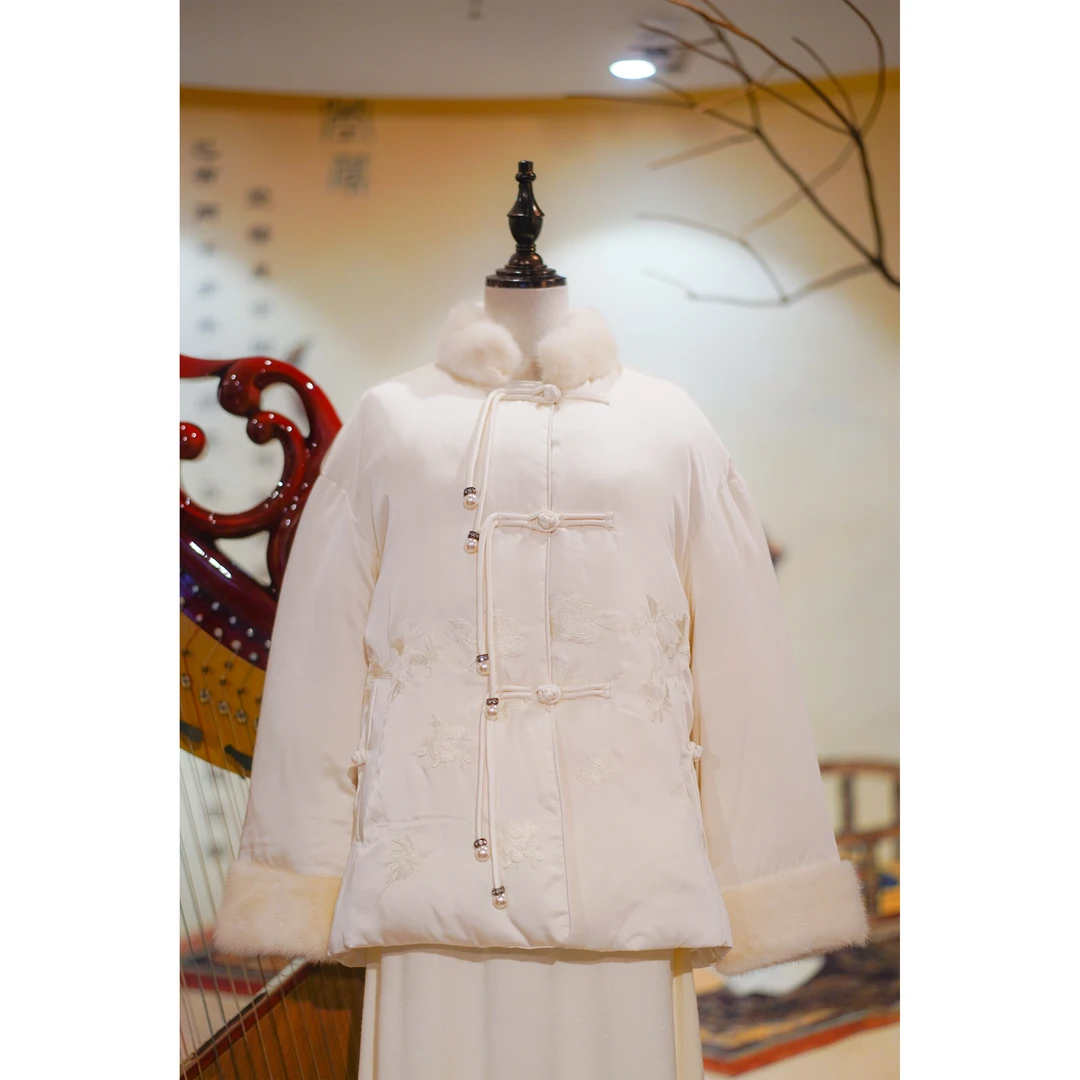 【暗香赋】冬季新中式精致盘扣纯色保暖宽松短款羽绒服