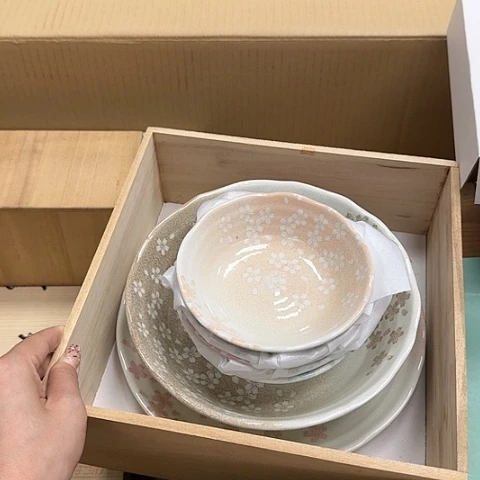 瓷器。瓷器。瓷器。