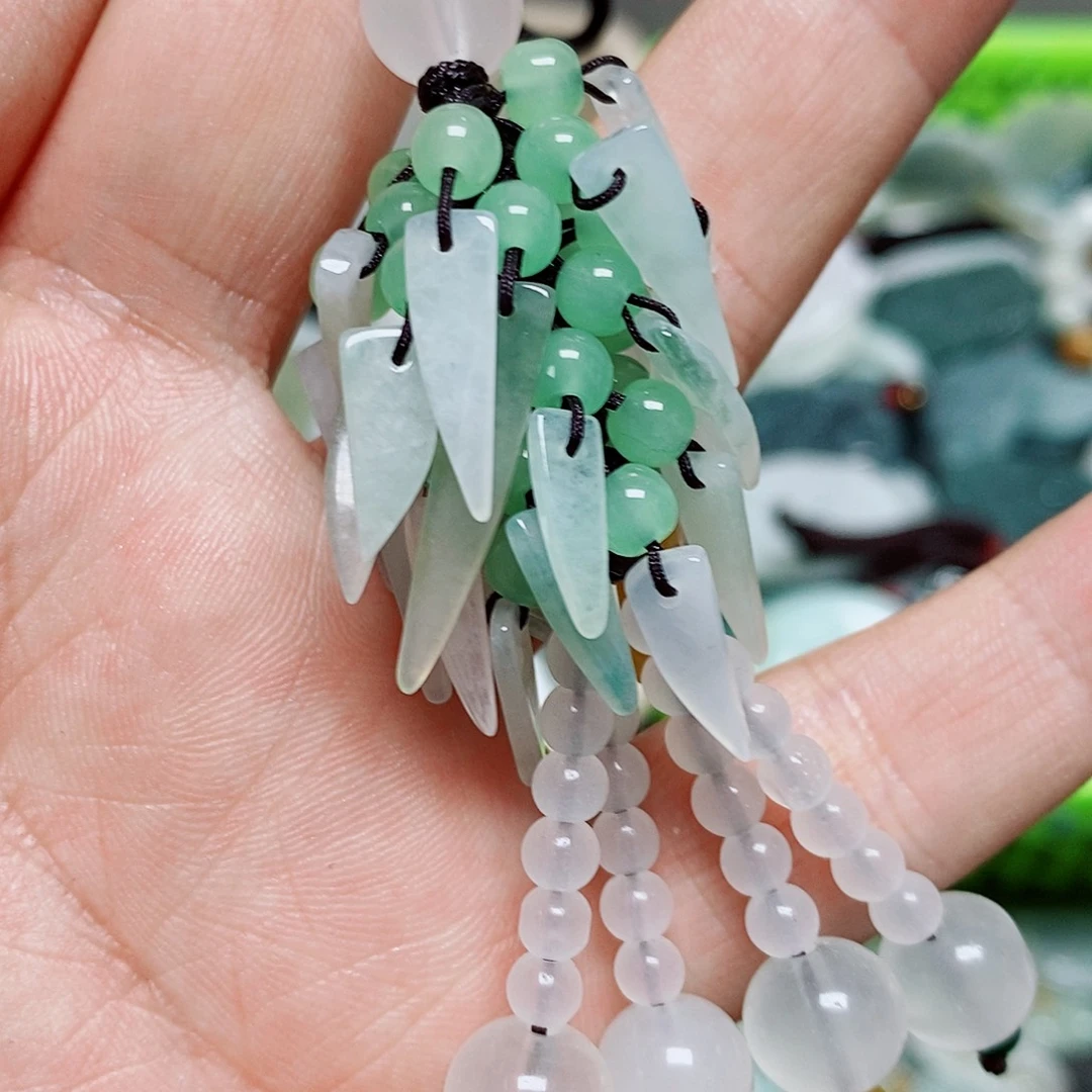 颈饰未镶嵌翡翠纯天然