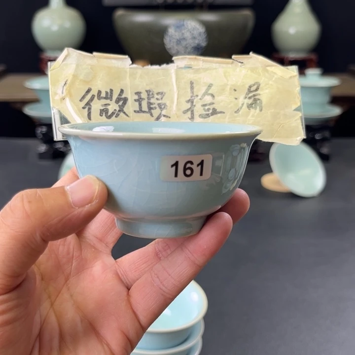 杯天青釉压手杯161号微瑕捡漏