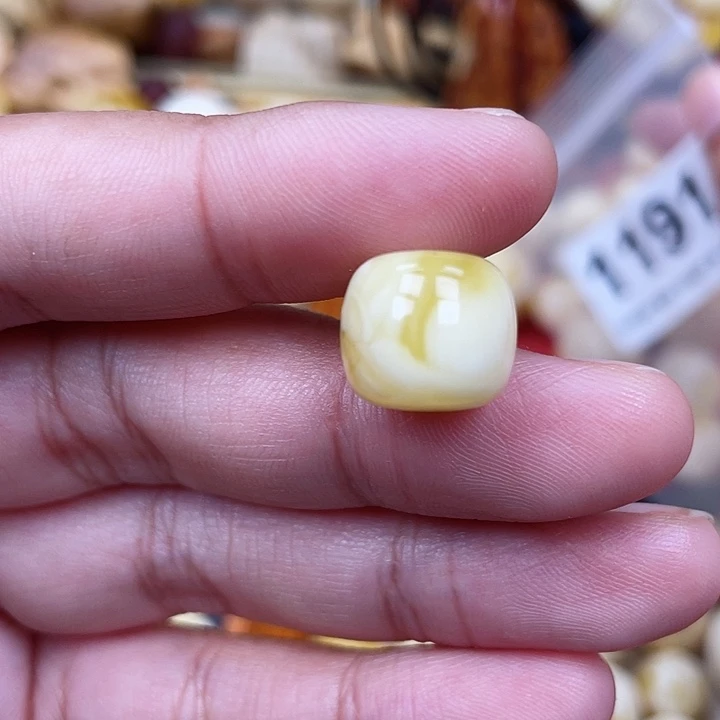 蜜蜡未镶嵌珠宝奇石粉13