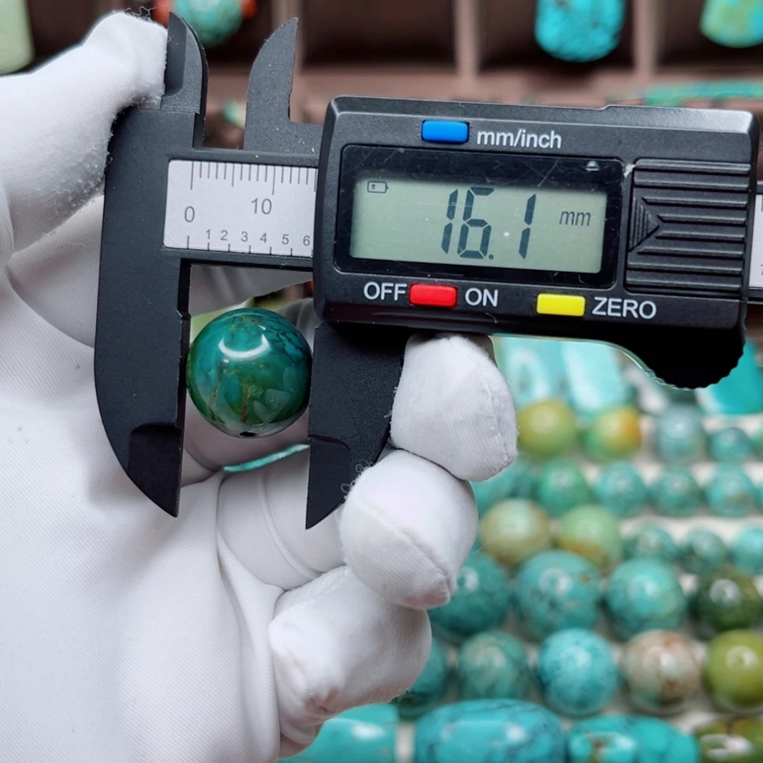 绿松石未镶嵌纯天然原矿绿松石