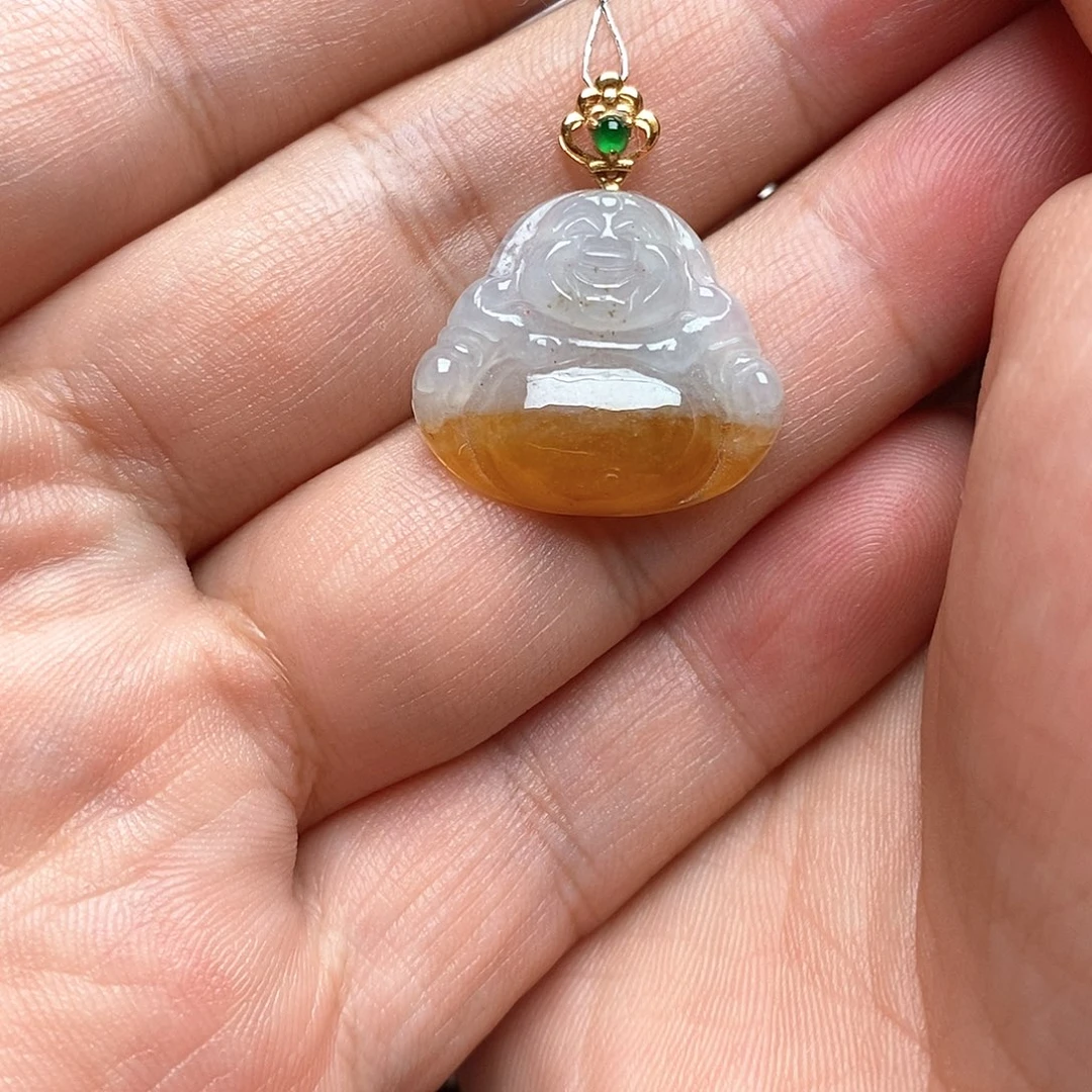 翡翠18K金镶嵌颈饰佛