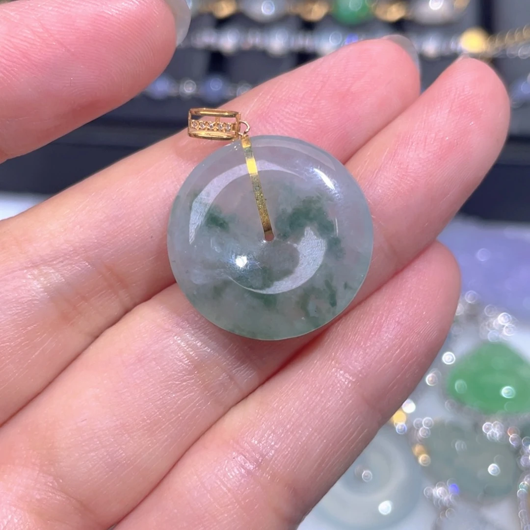 颈饰18K金镶嵌翡翠翡翠