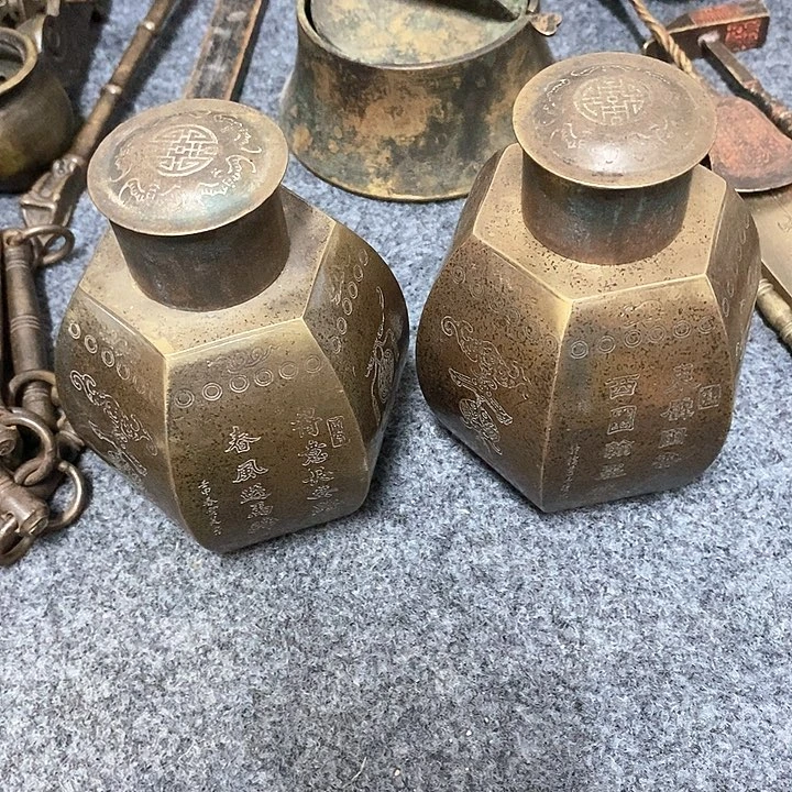 吴***哥偏远地区不包邮111