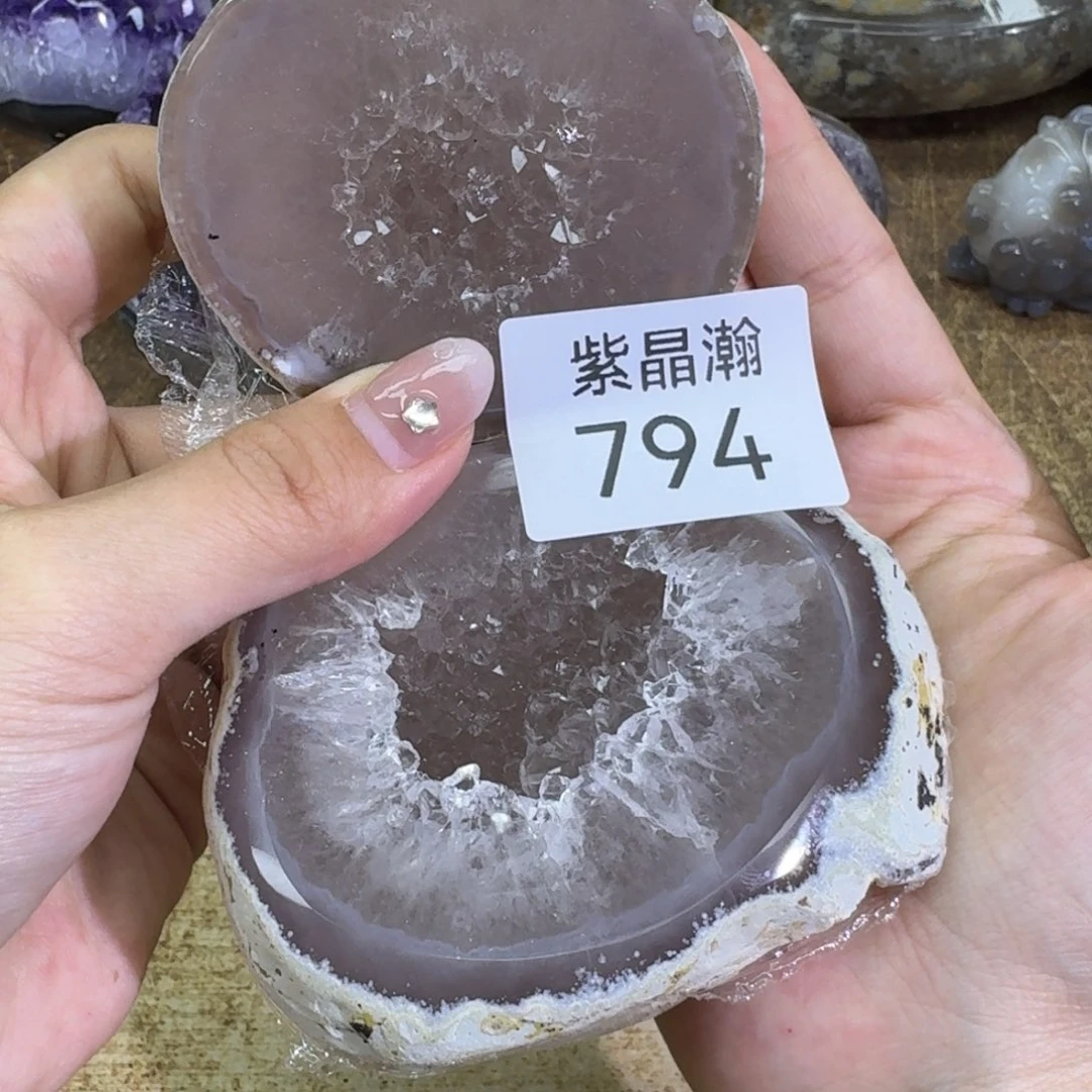 未镶嵌水晶大型摆件（非配饰）