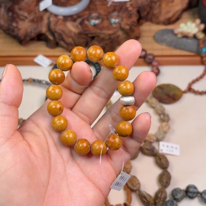 用***4岫岩河磨玉（透闪石质玉）未镶嵌手链