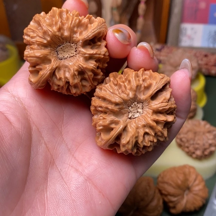 文玩核桃把件44龙门涧