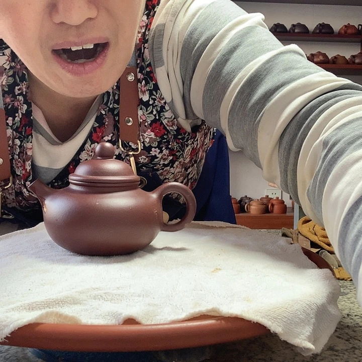 手工制作原矿紫砂壶