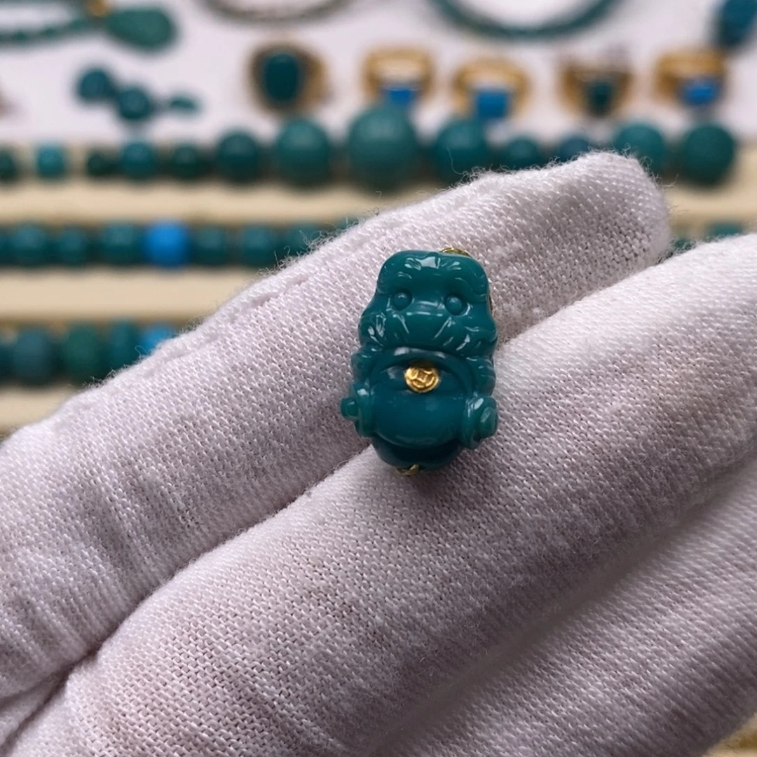 绿松石未镶嵌珠宝奇石吞金兽10.8mm