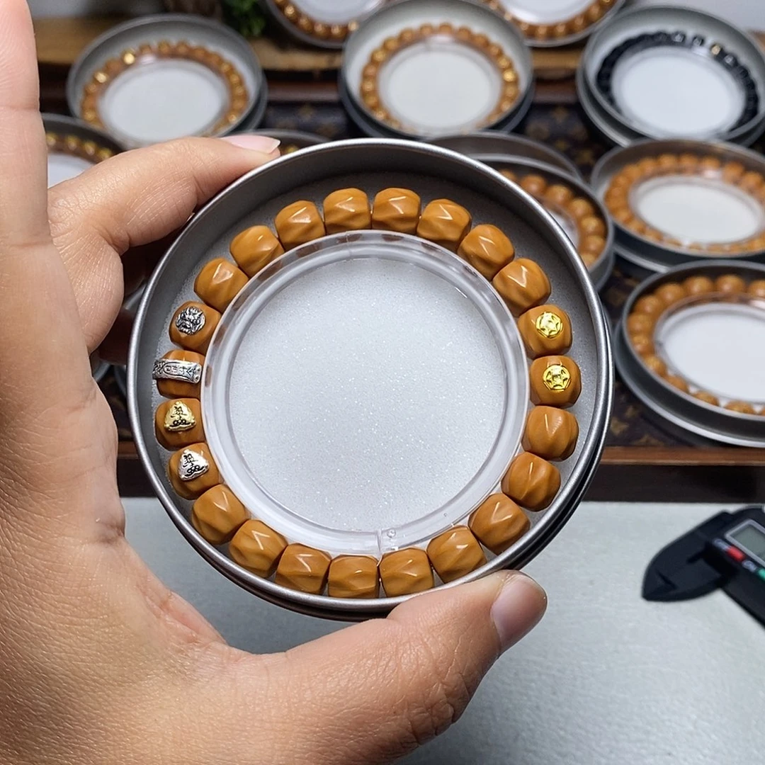 猴头核桃手串85号六标高配观唐手串10左右