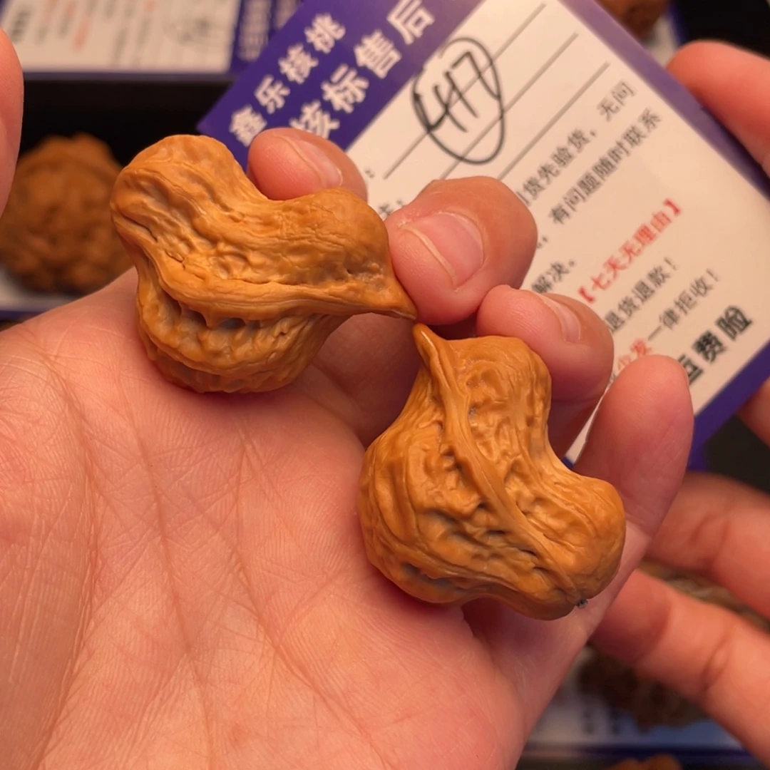 自***翼文玩核桃把件小鸟