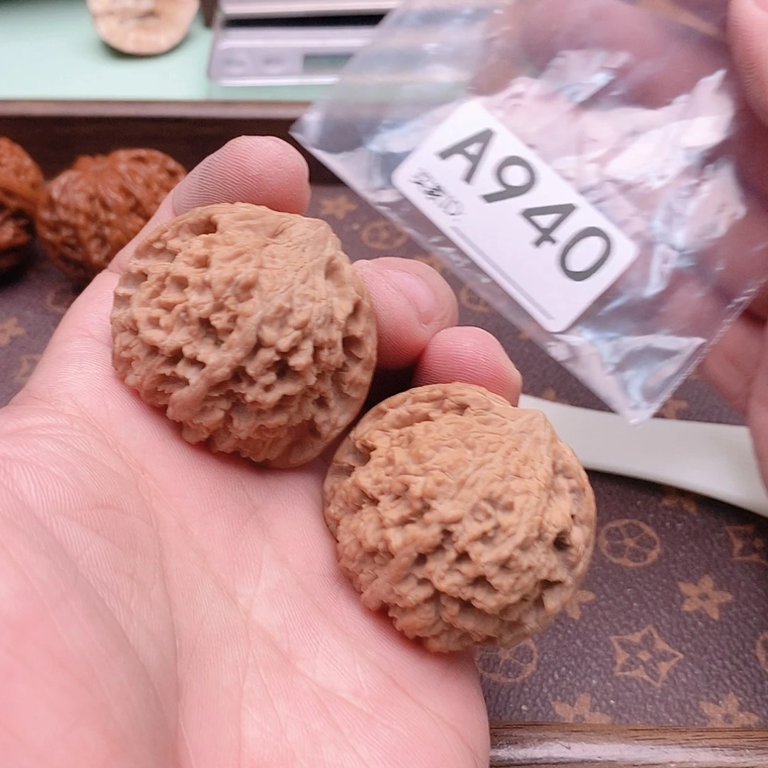 文玩核桃把件满天星40尺。