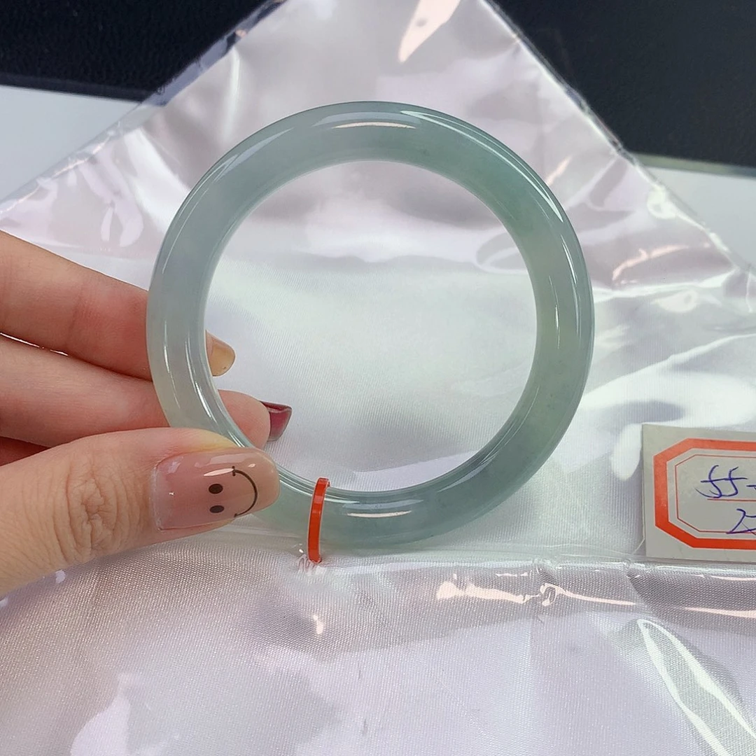 翡翠手镯未镶嵌天然翡翠A货202